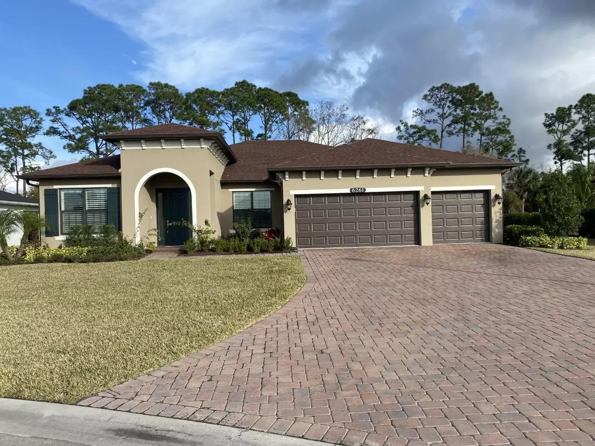 Vero Beach, FL 32966,6261 Arcadia SQ