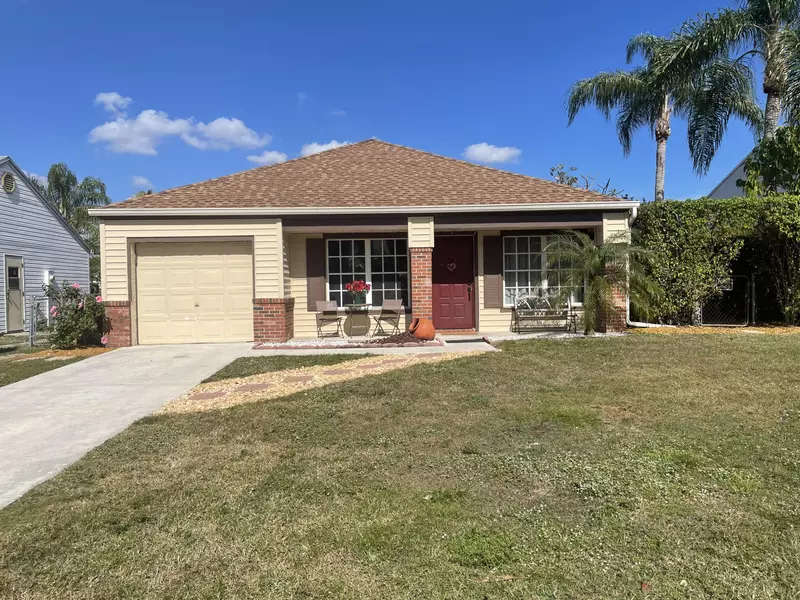 5773 Pebble Brook LN, Boynton Beach, FL 33472