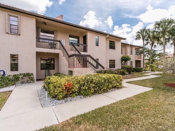 9289 Vista Del Lago 14-F, Boca Raton, FL 33428