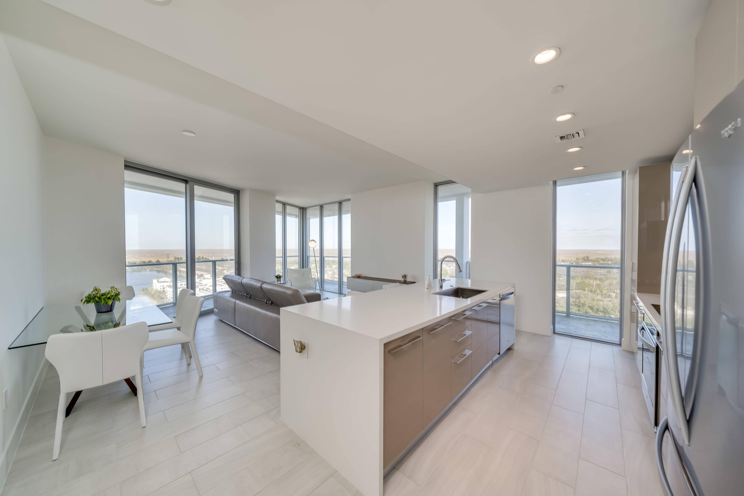 Sunrise, FL 33323,2000 Metropica WAY 1903