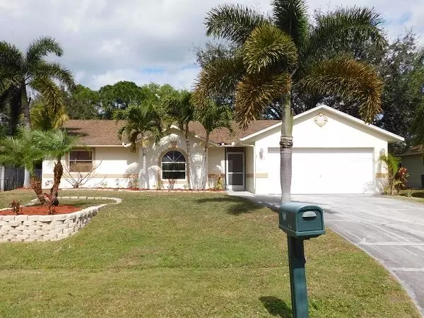 Port Saint Lucie, FL 34984,213 SE Sims CIR