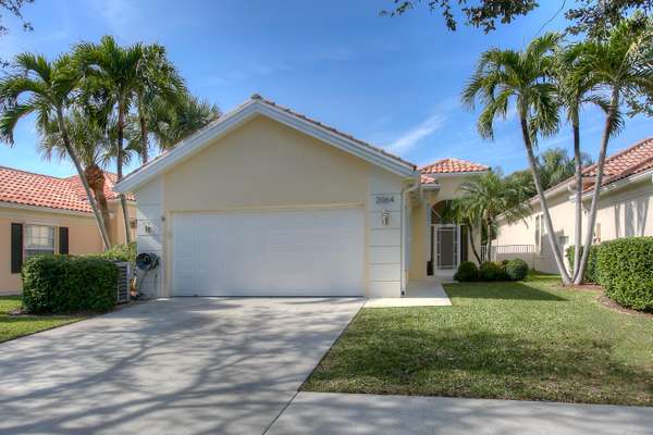 2064 Valencia DR, Delray Beach, FL 33445