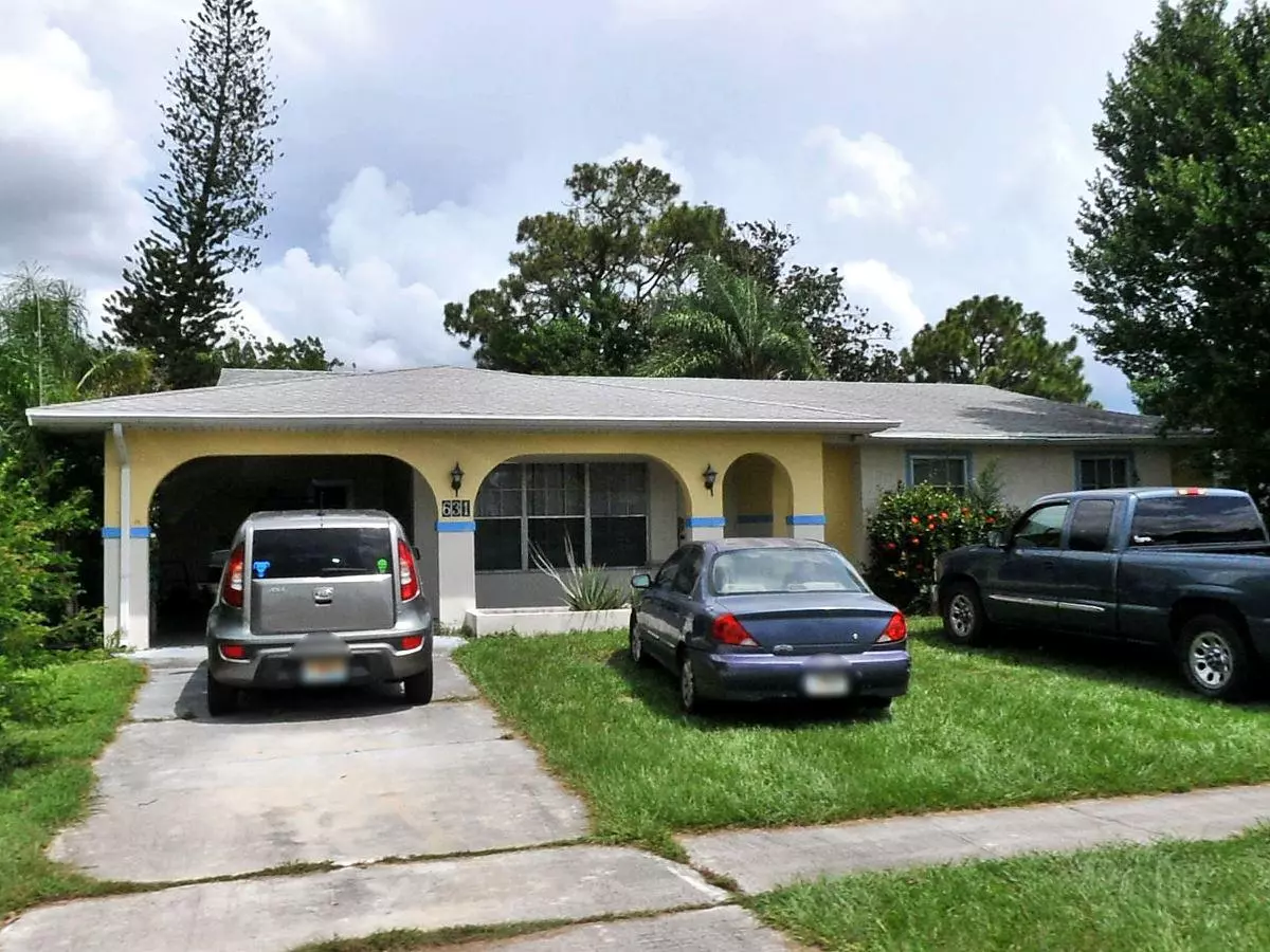 Port Saint Lucie, FL 34983,631 SW Branford DR