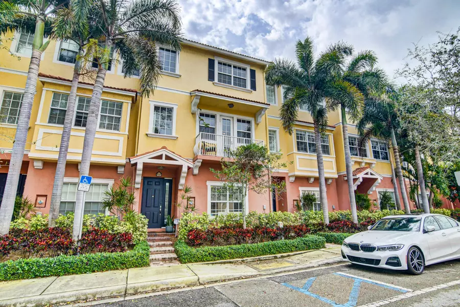 290 NE 5th AVE 5, Delray Beach, FL 33483