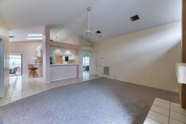 Jupiter, FL 33458,148 Bayberry CIR