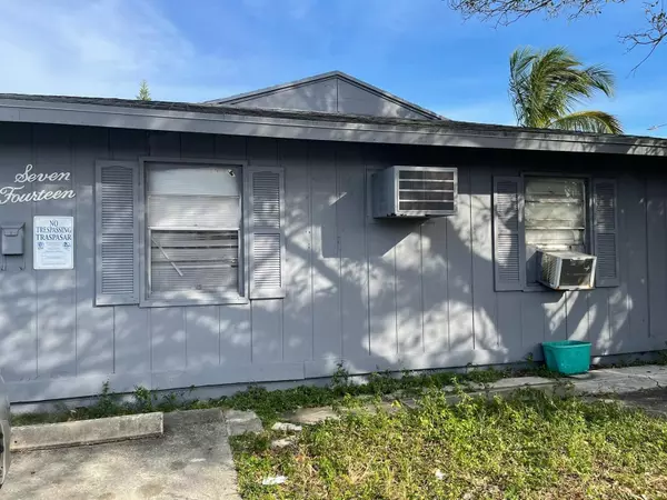 Lake Worth, FL 33460,714 S H ST 1 & 2