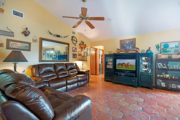 Loxahatchee Groves, FL 33470,4451 N 148th TER