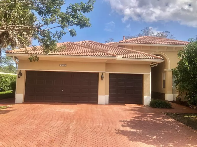 4253 Cedar Creek Ranch CIR, Lake Worth, FL 33467