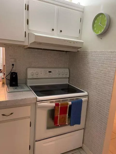 Lake Worth, FL 33461,2811 S S Garden DR 209