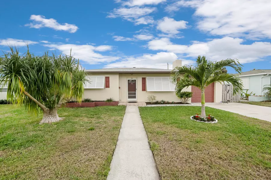 346 Laurie RD, West Palm Beach, FL 33405