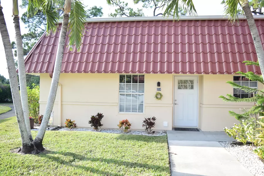 664 Marlboro Oval, Lake Worth, FL 33467