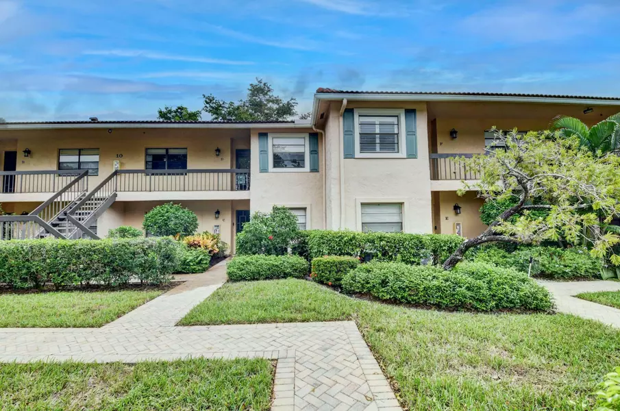 10 Southport LN H, Boynton Beach, FL 33436