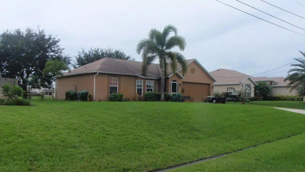 502 SW Fifer AVE, Port Saint Lucie, FL 34953