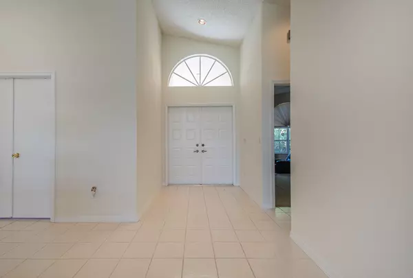 Delray Beach, FL 33484,5570 Aspen Ridge CIR