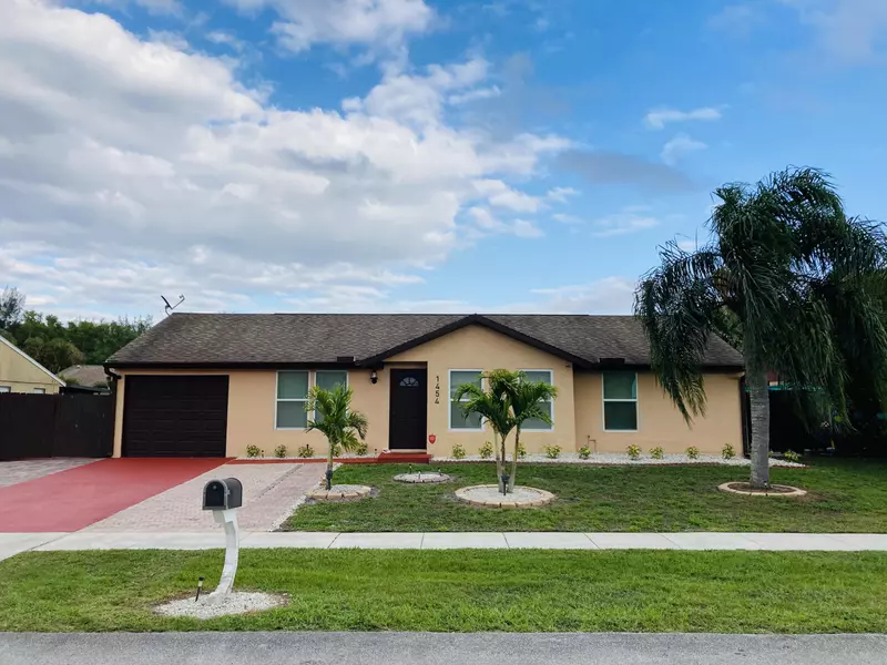 1454 Ryan LN, Royal Palm Beach, FL 33411