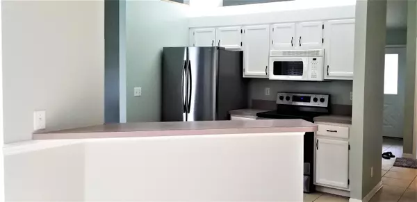 Loxahatchee, FL 33470,15706 N N 60th PL