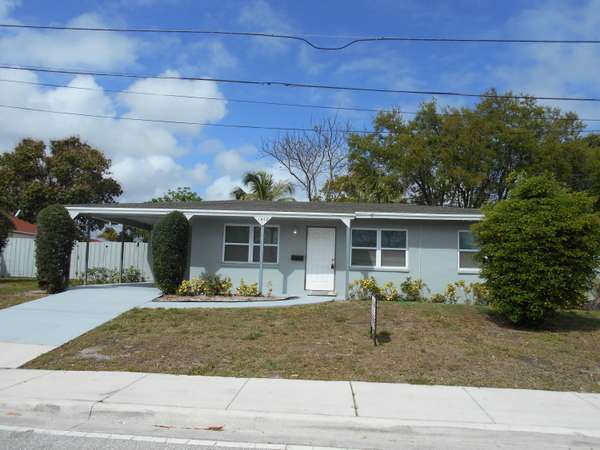 1472 W 35th ST,  Riviera Beach,  FL 33404