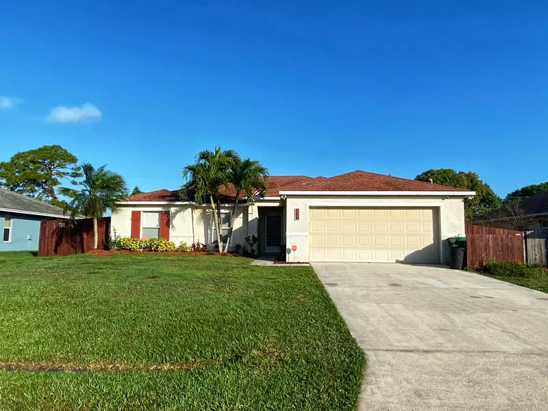 451 SE Volkerts TER, Port Saint Lucie, FL 34983