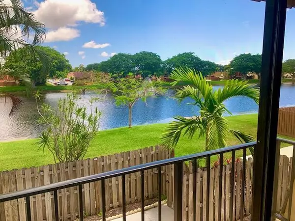 Palm Springs, FL 33461,702 Springdale CIR