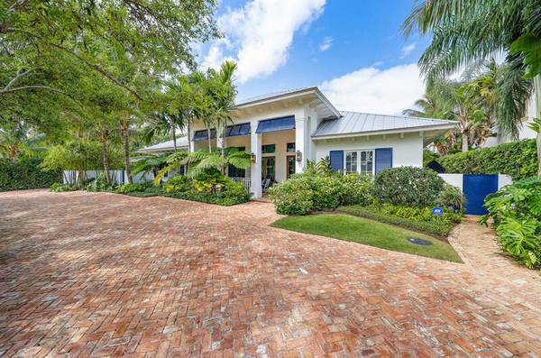 Palm Beach Gardens, FL 33410,2443 Bay CIR