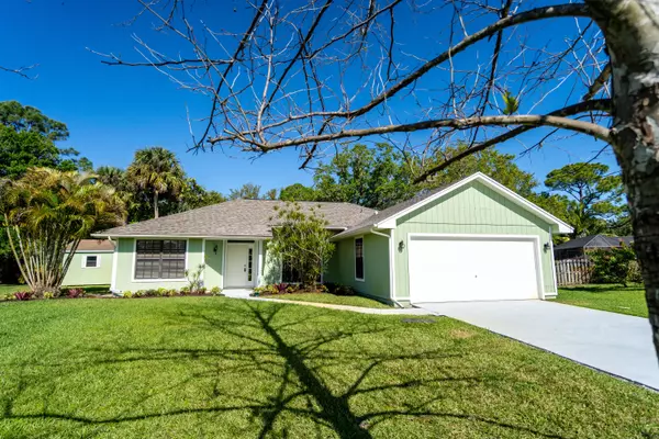 1199 SW Jacqueline AVE, Port Saint Lucie, FL 34953