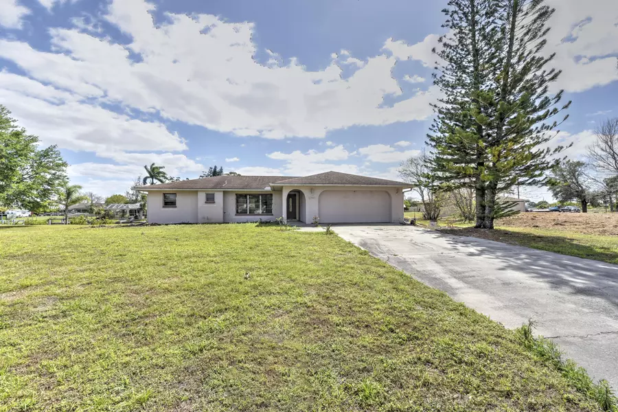 27165 Voyageur DR, Punta Gorda, FL 33983