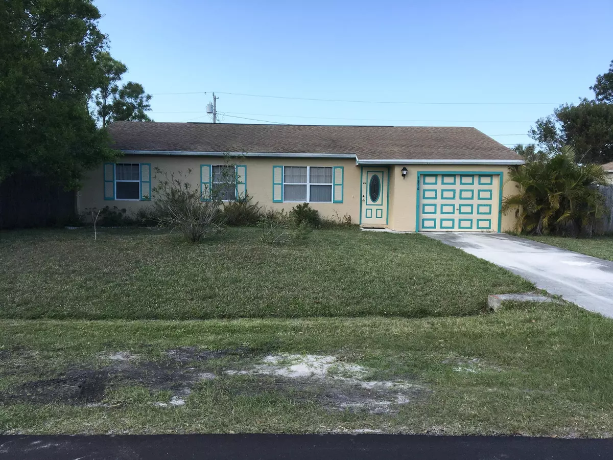 Port Saint Lucie, FL 34952,1974 SE Dranson CIR