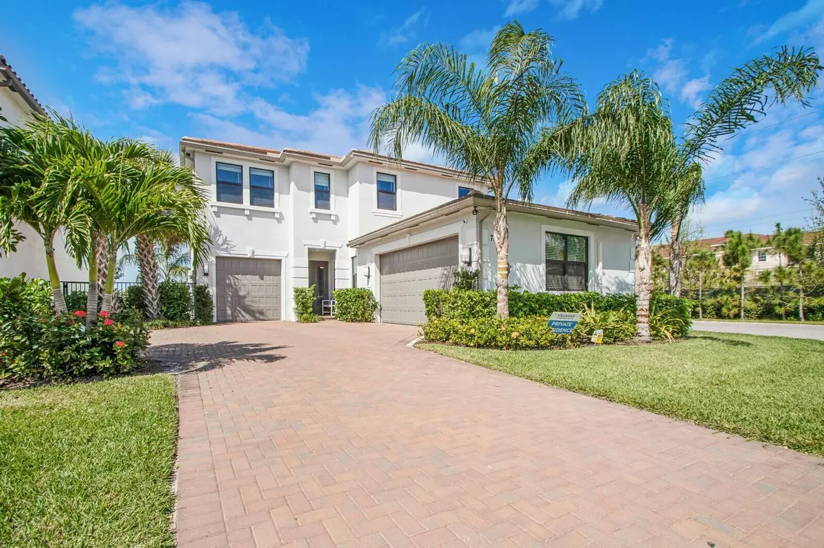 Lake Worth, FL 33463,7153 Estero DR