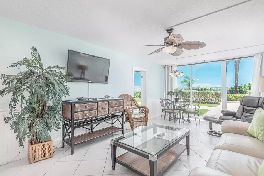 9800 S Ocean DR 107, Jensen Beach, FL 34957