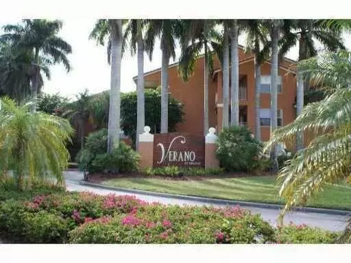 Delray Beach, FL 33445,1705 Palm Cove BLVD 1-305