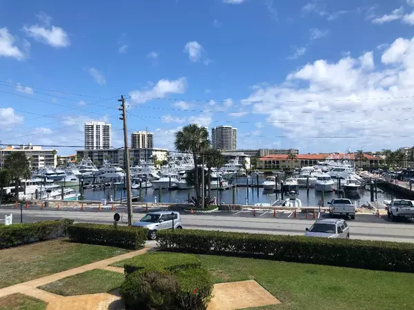 143 Yacht Club 15 DR 15, North Palm Beach, FL 33408