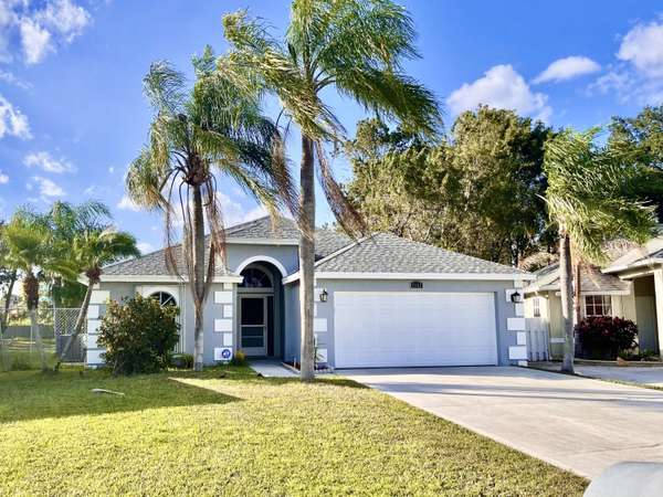 1552 Lake Breeze DR, Wellington, FL 33414