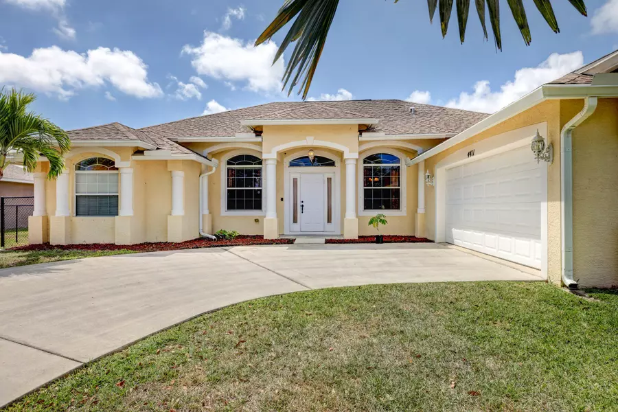 4411 SW Gagnon RD, Port Saint Lucie, FL 34953