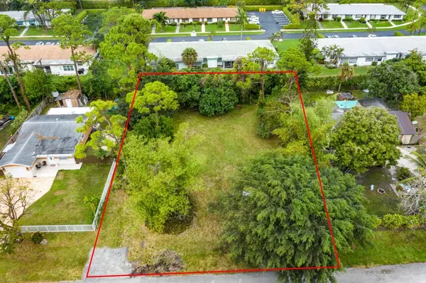 5115 Ferndale DR, Delray Beach, FL 33484