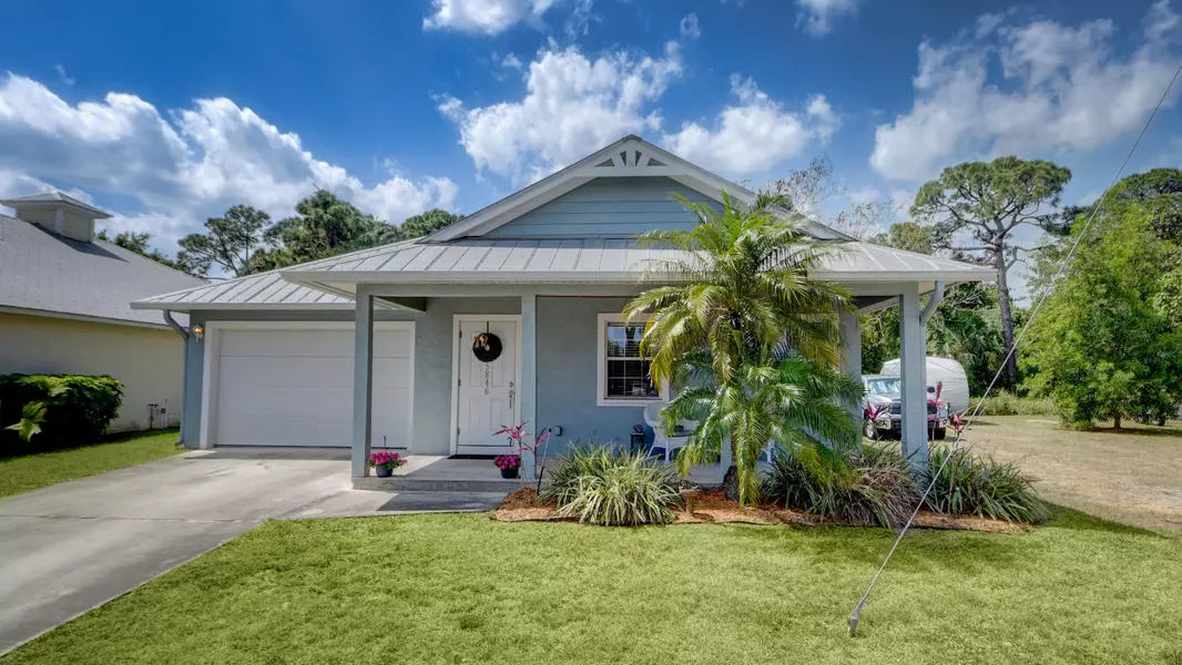 5846 SE Inez AVE, Stuart, FL 34997