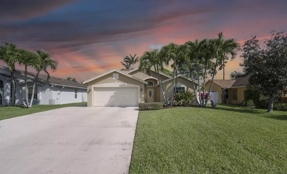 6479 Robinson ST, Jupiter, FL 33458