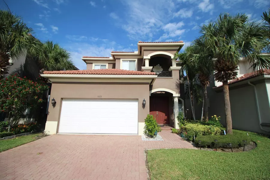 1023 Grove Park CIR, Boynton Beach, FL 33436