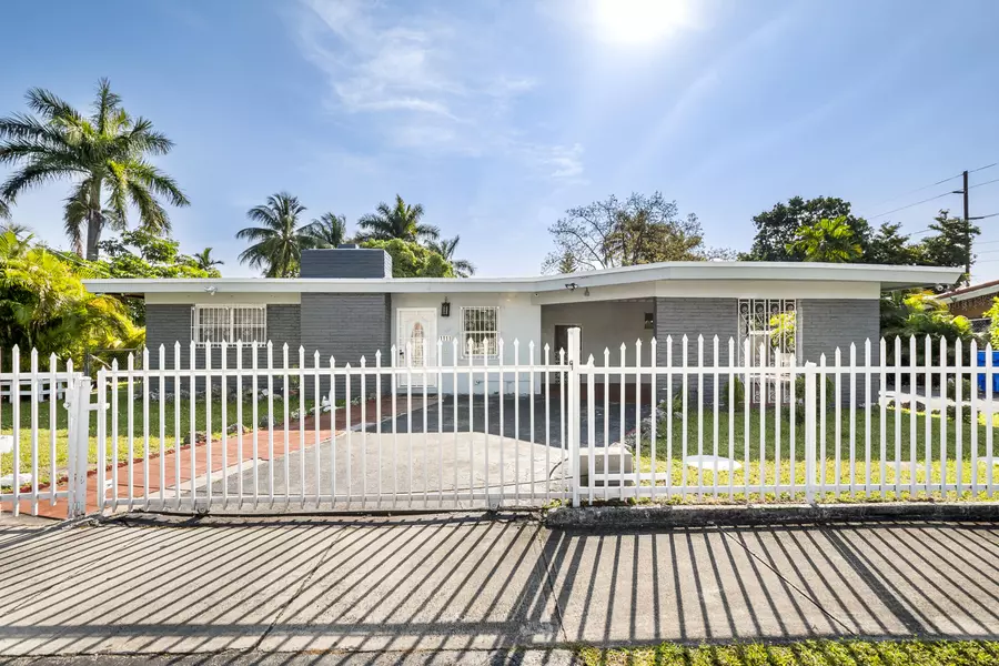 1111 NW 29th AVE, Miami, FL 33125