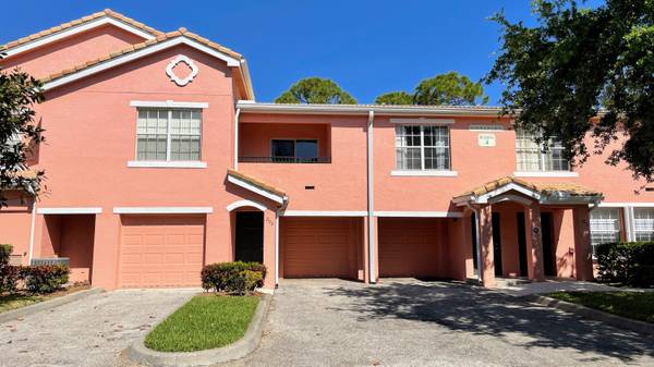 106 SW Peacock BLVD 4-206, Port Saint Lucie, FL 34986