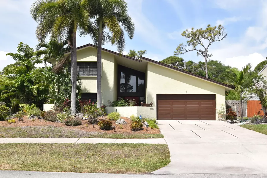 2923 NW 24th WAY, Boca Raton, FL 33431