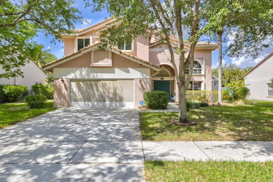 4467 NW 63rd DR, Coconut Creek, FL 33073