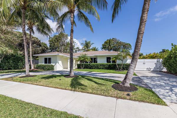 230 Columbia DR, Lake Worth Beach, FL 33460