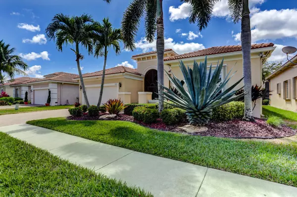 West Palm Beach, FL 33411,8272 Pine Cay