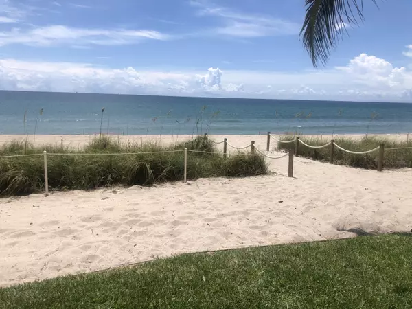 Hillsboro Beach, FL 33062,1051 Hillsboro Mile 207e