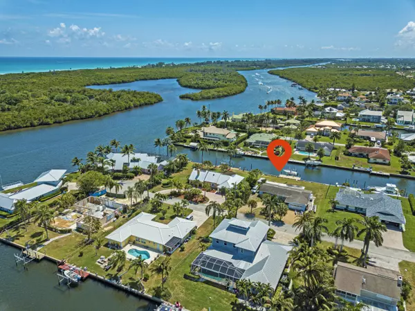 Hobe Sound, FL 33455,8552 SE Driftwood ST