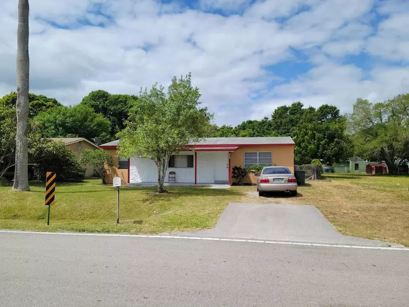 2605 S 29th ST, Fort Pierce, FL 34981