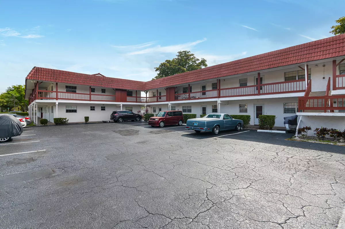 Coral Springs, FL 33065,3250 NW 85th AVE 19