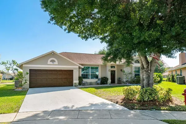 Lake Worth, FL 33467,9886 Pine Dust CT