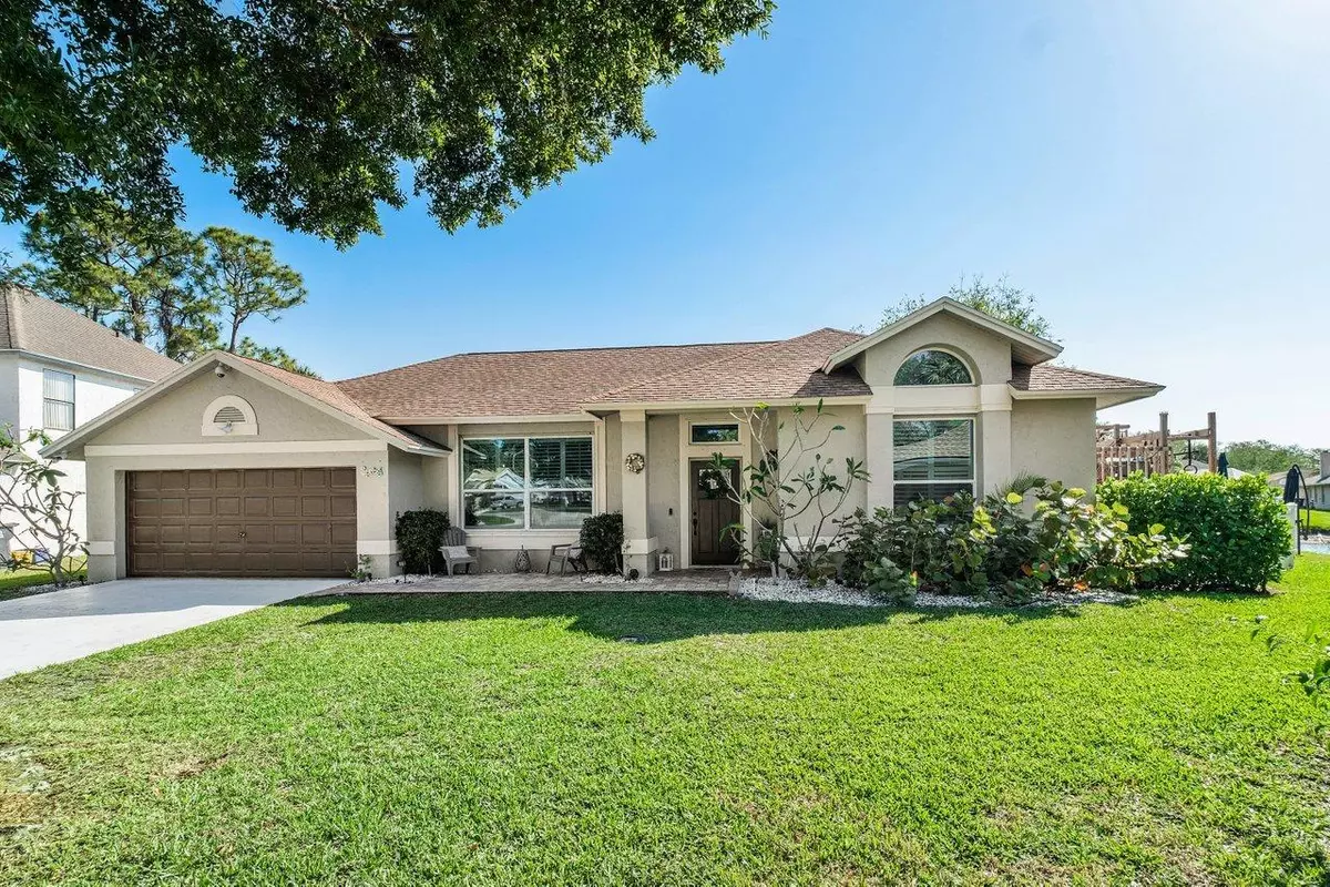 Lake Worth, FL 33467,9886 Pine Dust CT