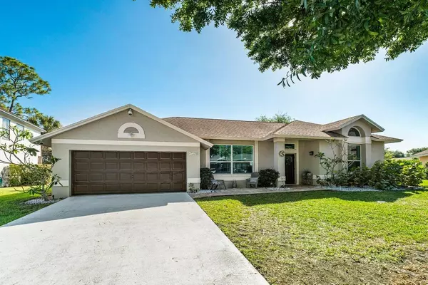 Lake Worth, FL 33467,9886 Pine Dust CT